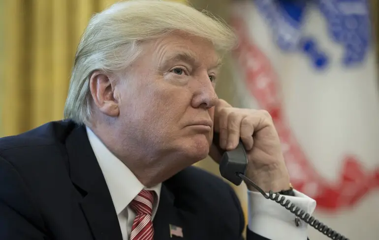 У Кремлі підтвердили розмову Трампа та Путіна сьогодні та окреслили мету