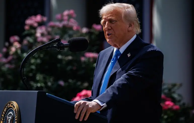 «Чи достатньо робить Україна для досягнення мирної угоди?»: Трамп не зміг дати чіткої відповіді