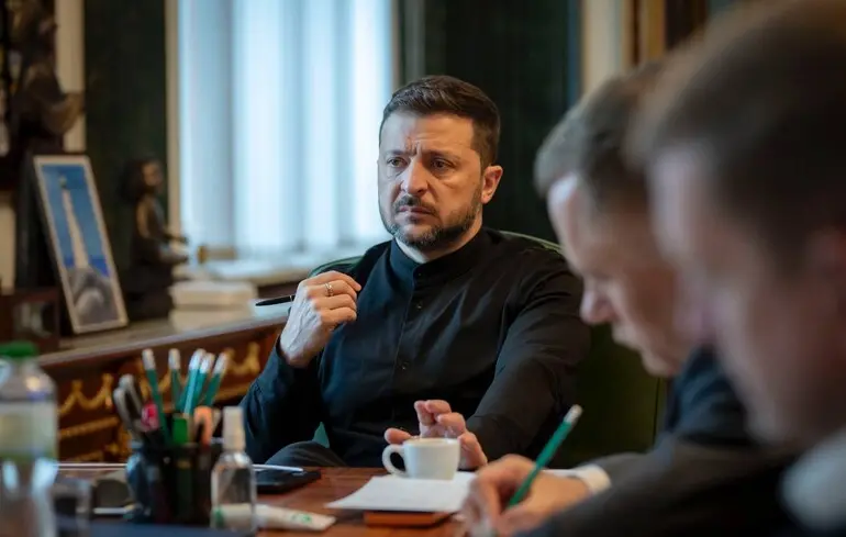 Росія намагається виграти час, щоб продовжувати війну – Зеленський