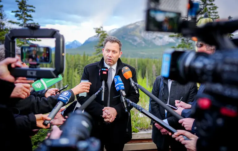 Німецький міністр висловився про підтримку України від G7 на тлі заперечень зі США