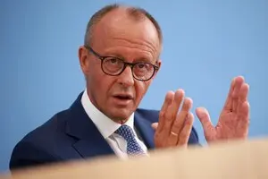 Канцлер Германии Мерц призвал Китай поддержать усилия Запада для прекращения огня в Украине