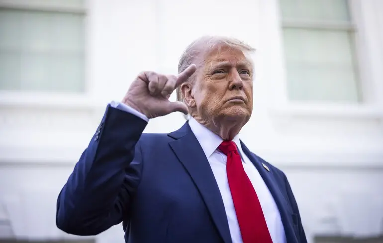 Трамп перенес введение 50% тарифов для ЕС