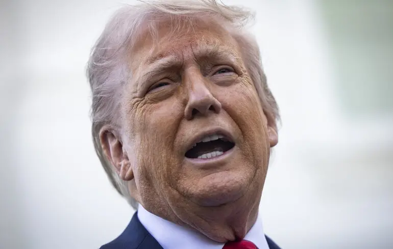 Трамп помиловал осужденного за взяточничество бывшего шерифа