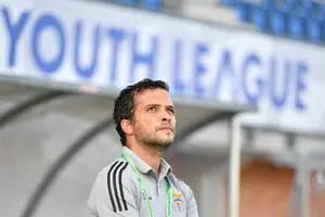 Французский наставник отказался возглавить 