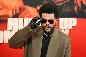 The Weeknd презентував постери до дебютного фільму, створені українським художником