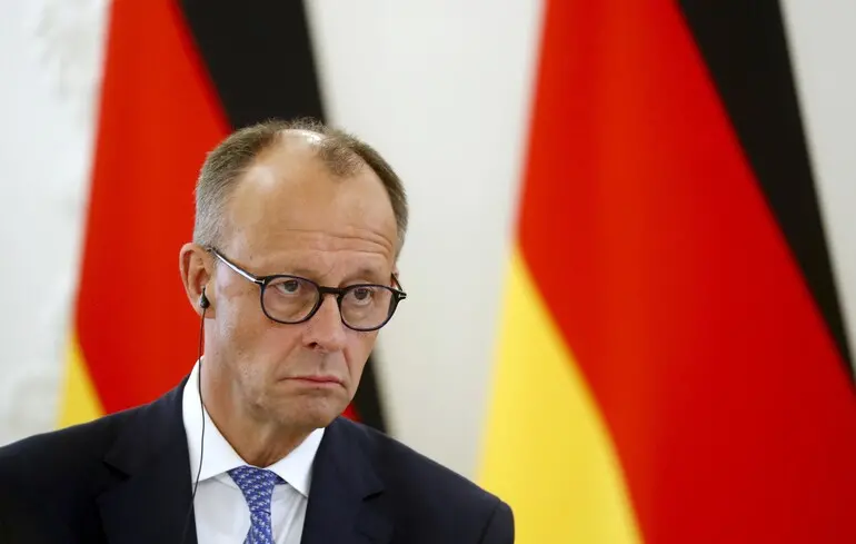 Україна не матиме обмежень щодо далекобійної зброї – Мерц