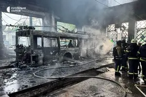 Россияне разбомбили дронами депо в Харькове: фото последствий