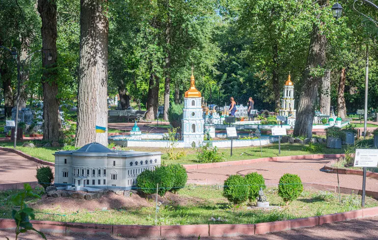 Чому наша література не створила панорамної прози про національні катастрофи