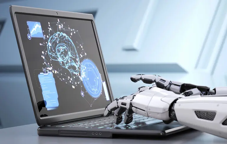 Використання штучного інтелекту в освіті: чи деградують через це студенти