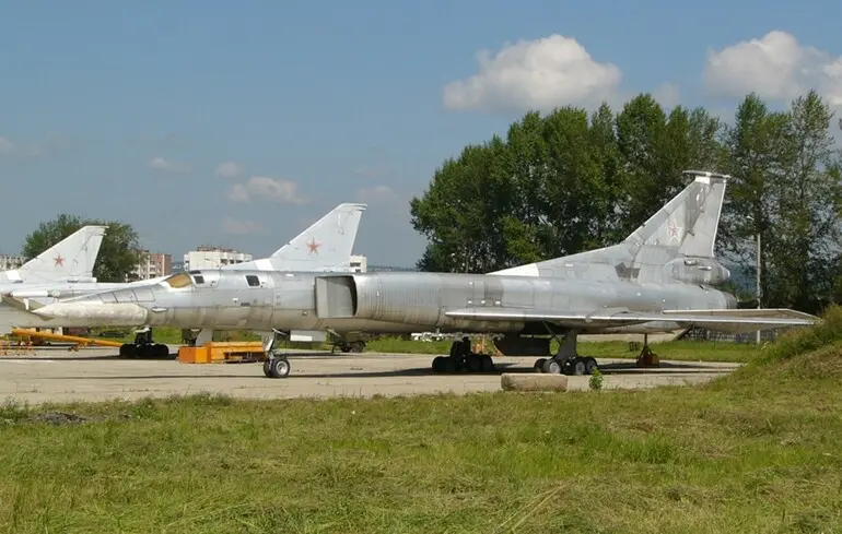 Масований удар дронами по аеродромах РФ: в ISW оцінили можливі наслідки