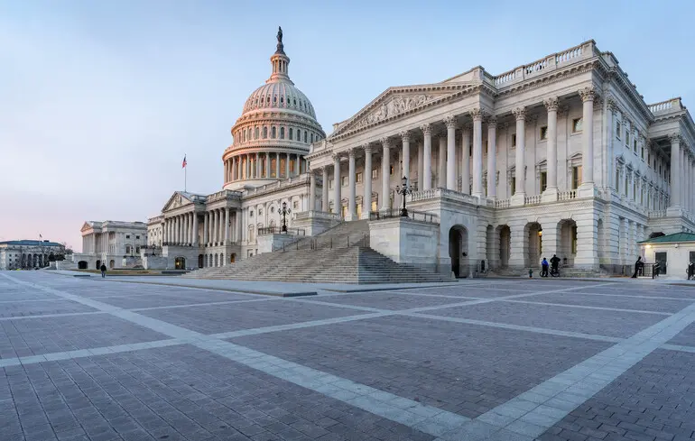 Сенатори чекають на дозвіл Трампа, щоб проголосувати санкції проти Росії: деякі втрачають терпіння
