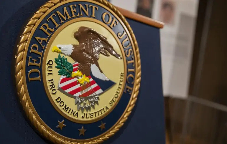 Минюст США проверяет законность помилований, одобренных Байденом — Reuters