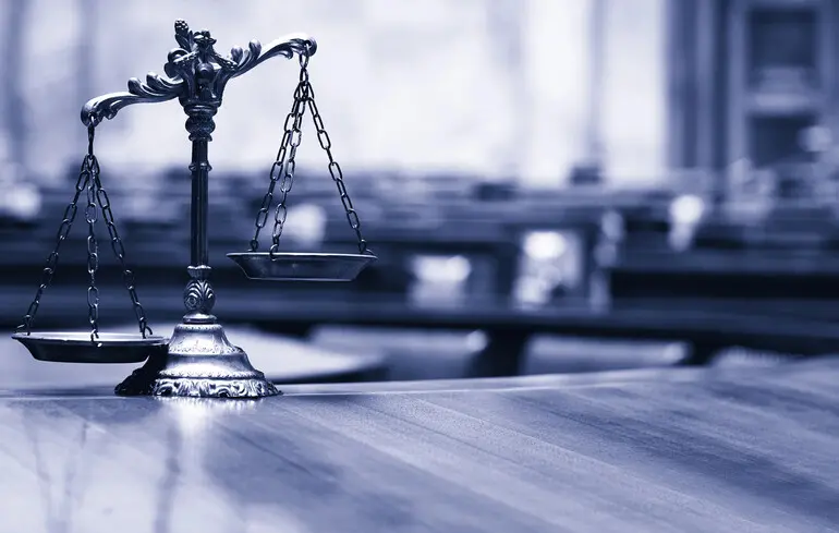 В Раді ухвалили за основу законопроєкт, що перетворює перевірку доброчесності суддів на формальність