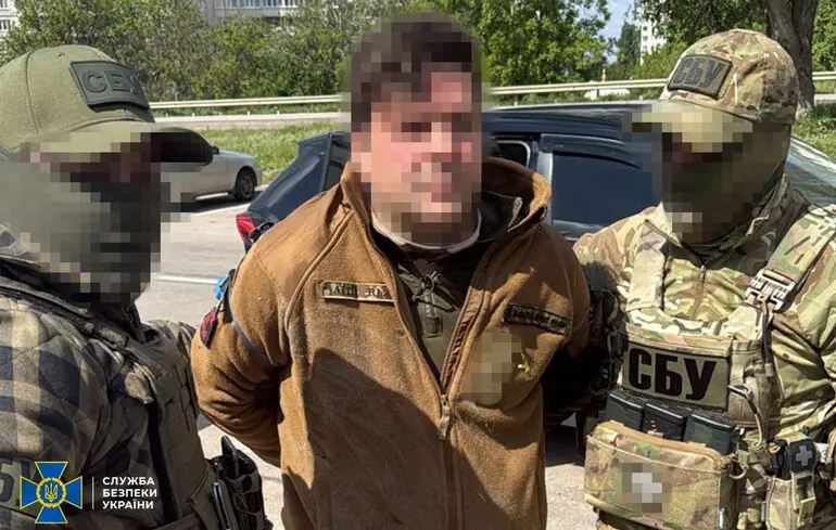 СБУ: Військовий штурмової бригади зливав росіянам локації свого підрозділу та збирався втекти в РФ