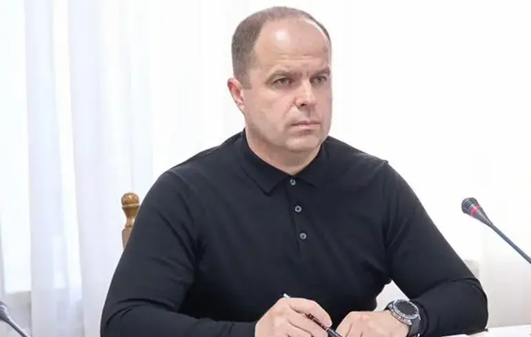 Родина заступника генпрокурора суттєво збагатилася за час війни: придбала елітну нерухомість та дорогі авто — ЗМІ