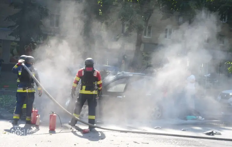 Зросла кількість жертв вчорашнього удару по Сумах: у лікарні померла важкопоранена жінка