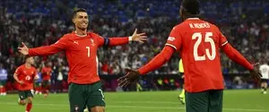 Гол 40-летнего Роналду вывел сборную Португалию в финал Лиги наций