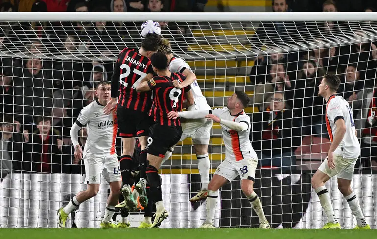 Стали известны новые детали возможного перехода футболиста сборной Украины в ПСЖ