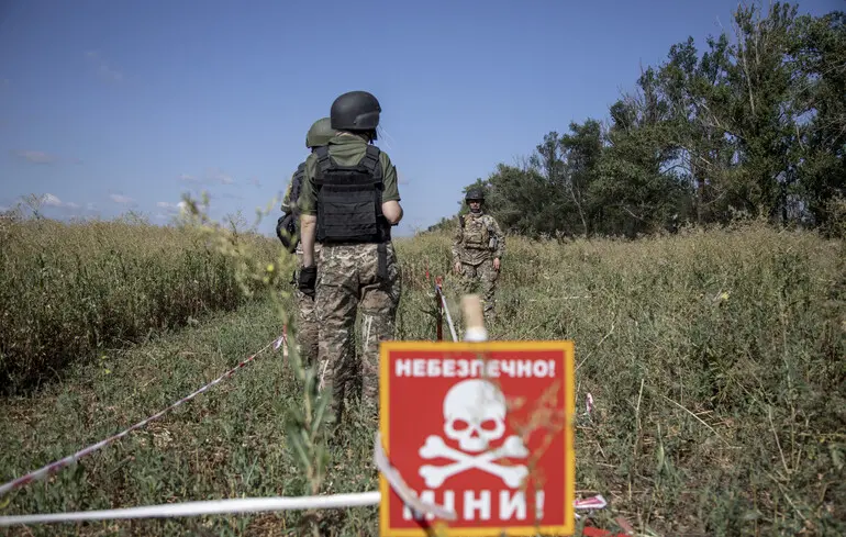 БпЛА: разминирование украинских земель всего за 10–15 лет