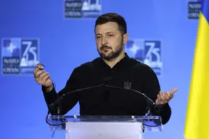 Зеленский может не поехать на саммит НАТО — источники