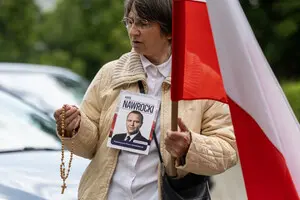 Як Україні говорити з новим президентом Польщі Навроцьким