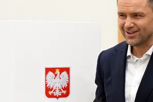 Избрание Навроцкого меняет тон в польско-украинских отношениях – политолог