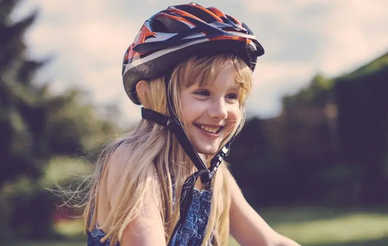 Ученые изобрели крахмальный аэрогель для шлемов — новая мощная защита от сотрясения мозга