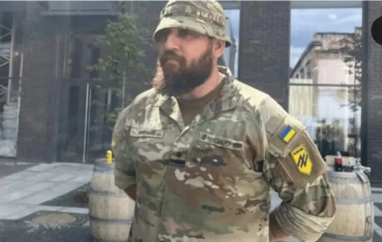 В Ивано-Франковске двое неизвестных избили военного бригады 