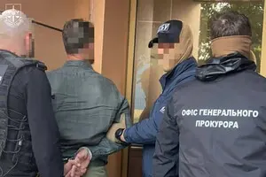 СБУ викрила аферу з вимаганням коштів у європейського виробника техніки для ЗСУ
