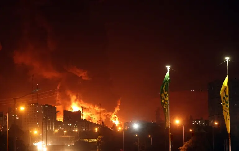 Пожежа на нафтосховищі в Тегерані