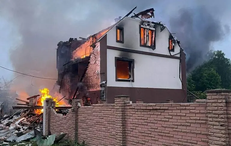 Россияне ударили по Киевщине дронами и ракетами: в ОВА рассказали о первых последствиях