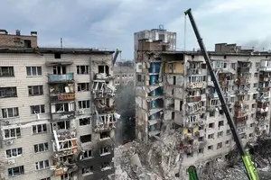 Под завалами дома в Киеве могут находиться до 14 человек — КГВА