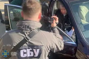 Чиновники Одесской горрады вместе с сообщниками украли 2,1 млн грн, выделенных на погребение военных