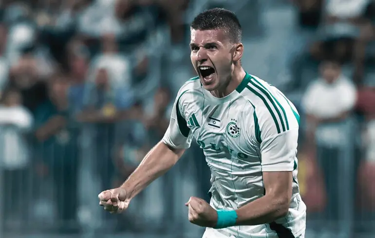 Український футболіст не хоче повертатися в 