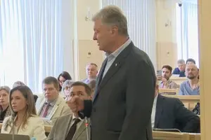 В Верховном Суде рассмотрели иск Порошенко об отмене санкции против него