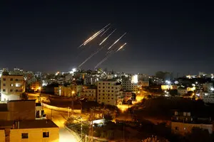 Трамп объявил о вступлении в силу прекращения огня между Израилем и Ираном. Но детали остаются запутанными