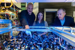 В космос впервые запустили квантовый компьютер. Он может совершить революцию в обработке космических данных