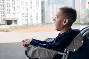 Друг Гусакова убегал от следователей, а на одного из них наехал — СМИ