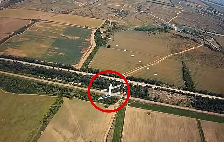 Воины 5-й ОШБр сбили FPV-перехватчиком новый российский дрон-камакадзе с искусственным интеллектом V2U