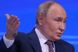 Путин вторгся не только в Украину — Politico