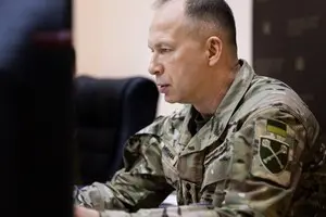 Сырский заявил о запрете скопления военных и техники в учебных центрах