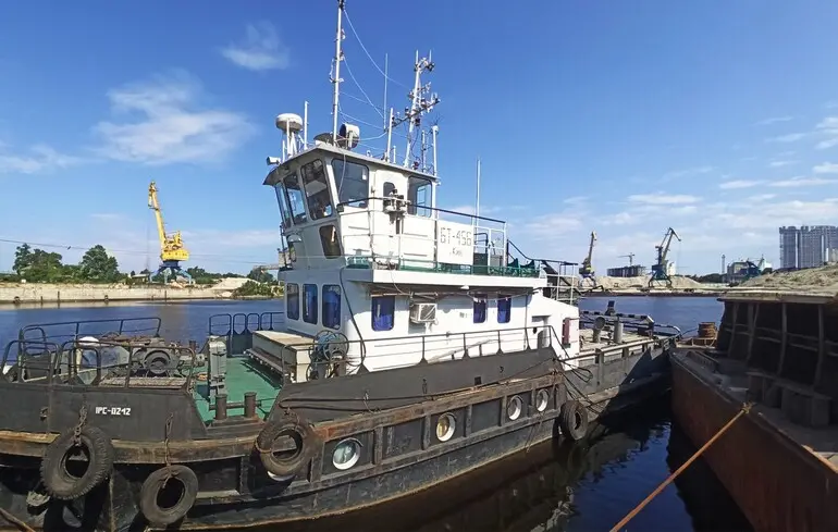 В Киеве жители острова Водников обвиняют компанию группы 