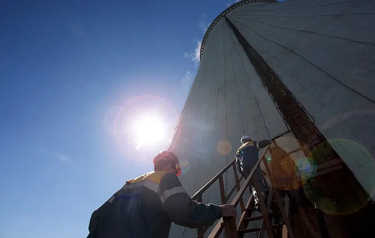 Через аномальну спеку Франція і Швейцарія призупинили роботу АЕС