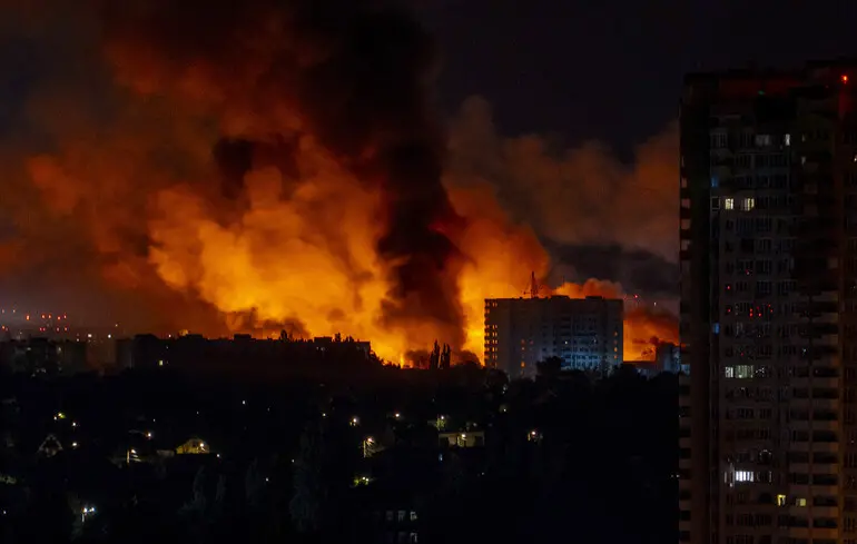 Наслідки російської дронової атаки на Київ 4 липня 