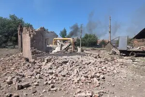 Россия массированно обстреляла два города в Донецкой области: восемь погибших