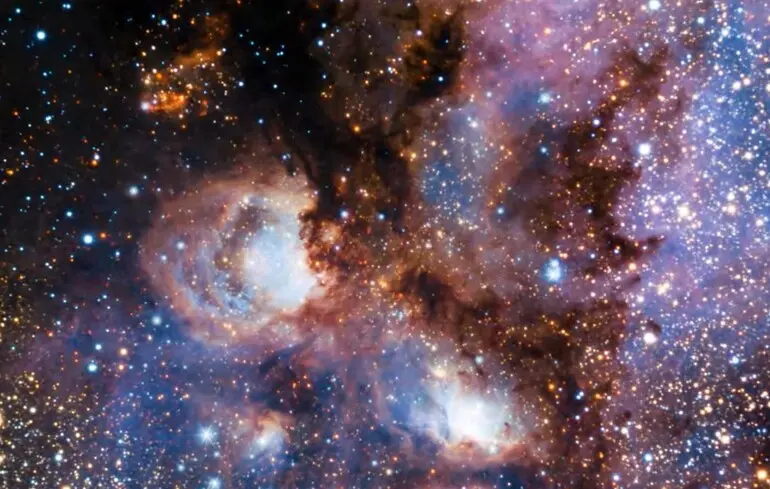 Знімок туманності Котяча Лапа з космічного телескопа Джеймса Вебба.