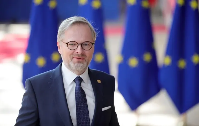 Прем'єр-міністр Чехії закликав Словаччину не блокувати нові санкції проти РФ