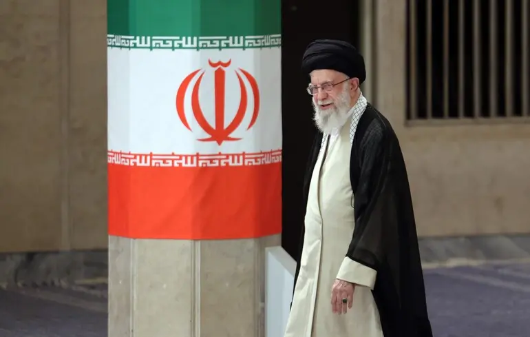 Хаменеи: Иран готов ответить на любую новую атаку врагов