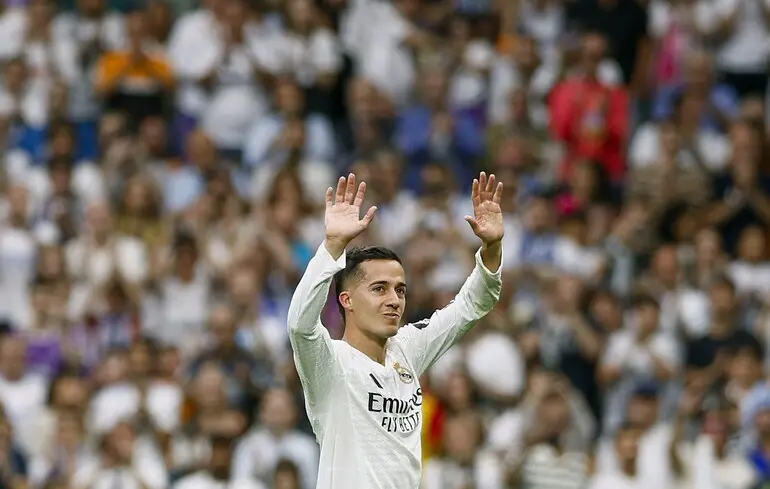 Лукас Васкес