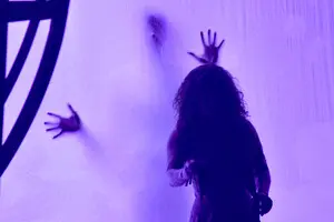 В театре Франко представили спектакль «Калиновая свирель»: история потери, которая болит каждому